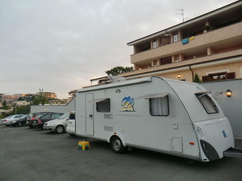 Aparthotel Il Casaletto Dei Ludi Aranova Exteriér fotografie