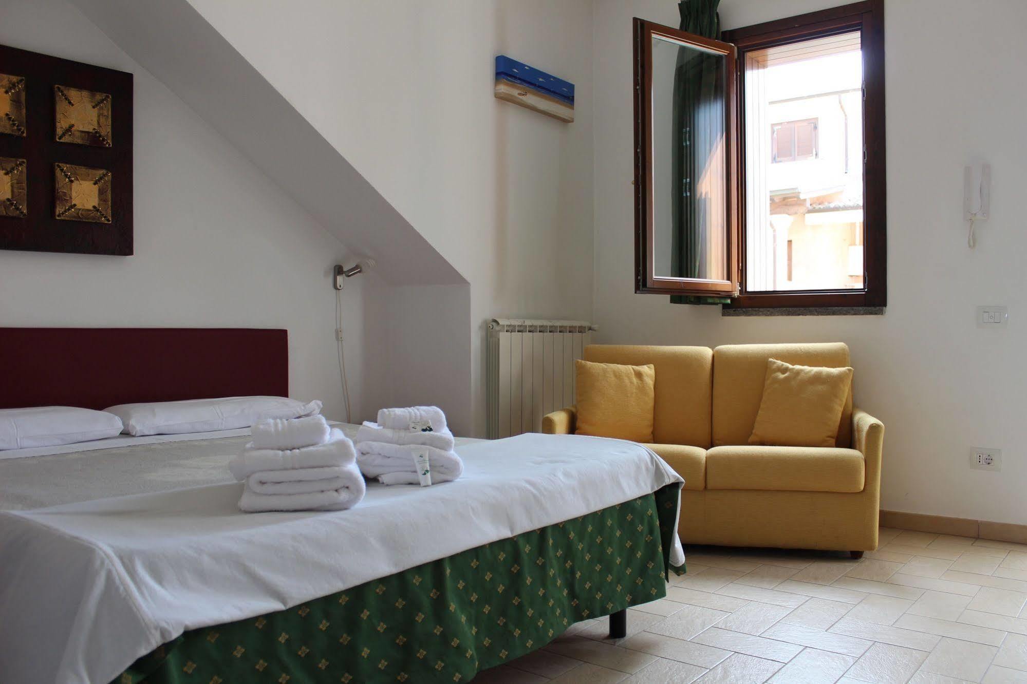 Aparthotel Il Casaletto Dei Ludi Aranova Exteriér fotografie