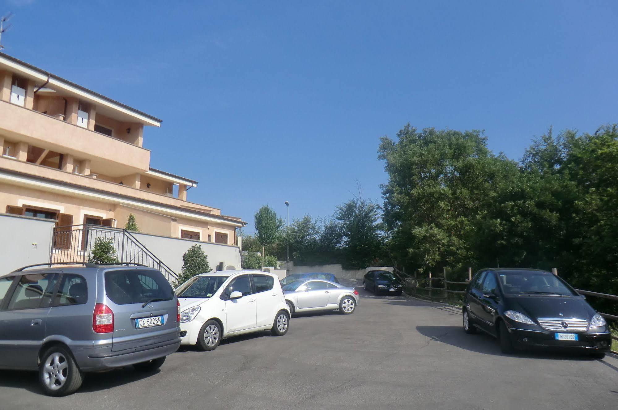 Aparthotel Il Casaletto Dei Ludi Aranova Exteriér fotografie
